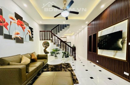 Cực rẻ! Kim ngưu,nhà mới đẹp long lanh.45m2. 4 tầng, MT 4,3m. chưa đến 5 tỷ